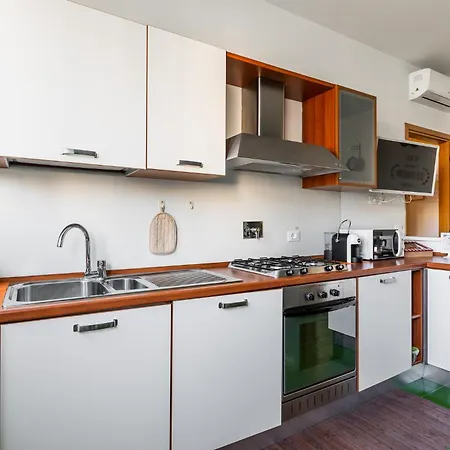 Levante96 Apartment *