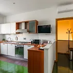 Levante96 Apartman Bologna